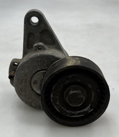 2015 Volkswagen Passat Engine Belt Tensioner