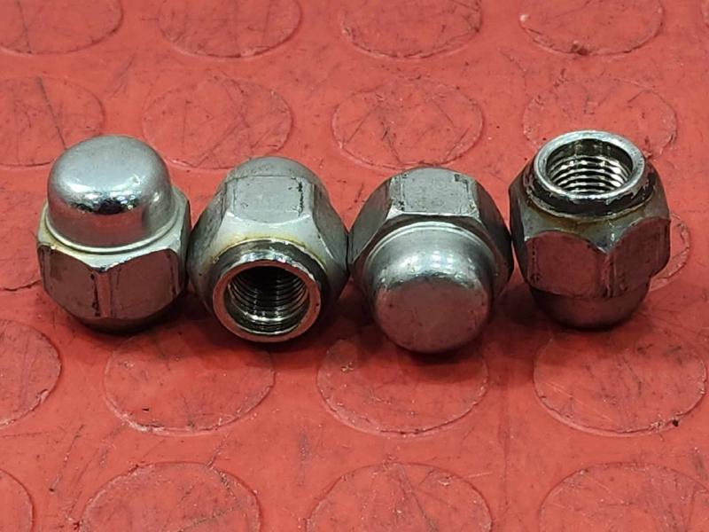 2020 Nissan Kicks Lug Nuts