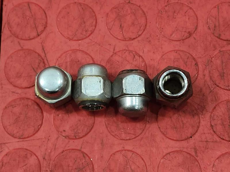 2020 Nissan Kicks Lug Nuts