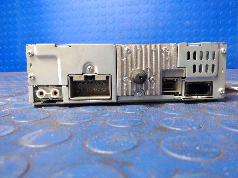 2009 - 2014 Volvo XC90 Radio Receiver AM FM Single CD OEM