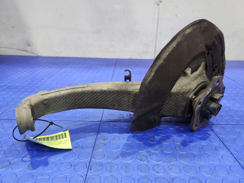 2015 Porsche Panamera Spindle Knuckle Front