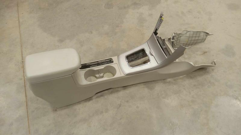 2012 Toyota Corolla Front Console