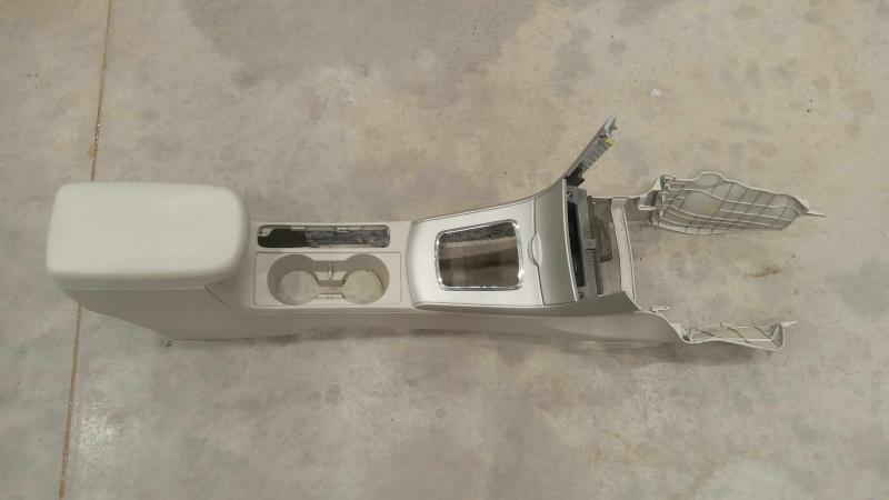 2012 Toyota Corolla Front Console