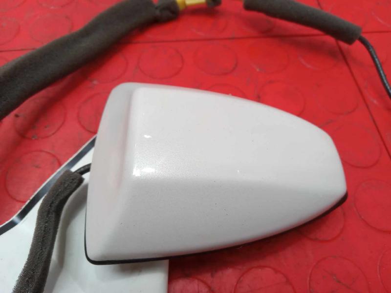 2020-2024 Nissan Sentra Radio Antenna Assembly White QAC Genuine OEM 282086LA2A