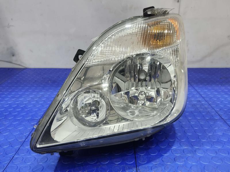2012 Mercedes Sprinter Headlamp Assembly