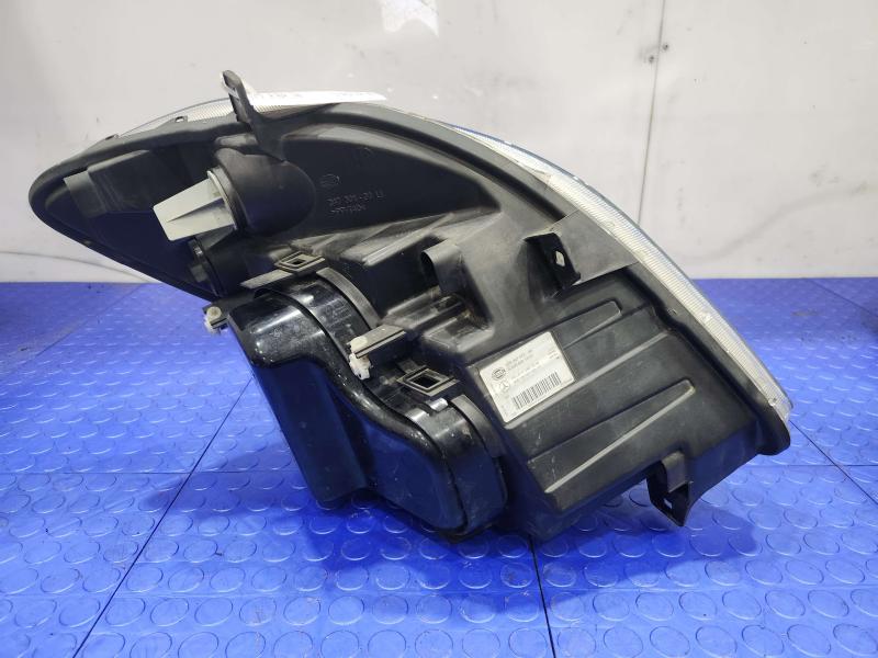 2012 Mercedes Sprinter Headlamp Assembly