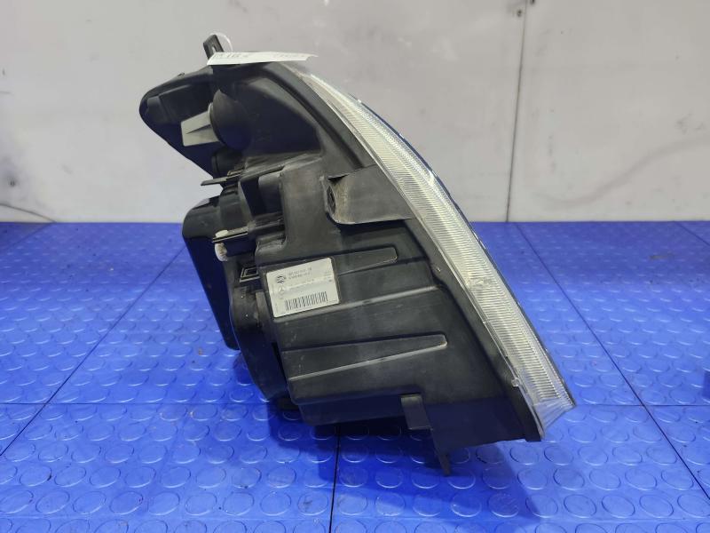 2012 Mercedes Sprinter Headlamp Assembly