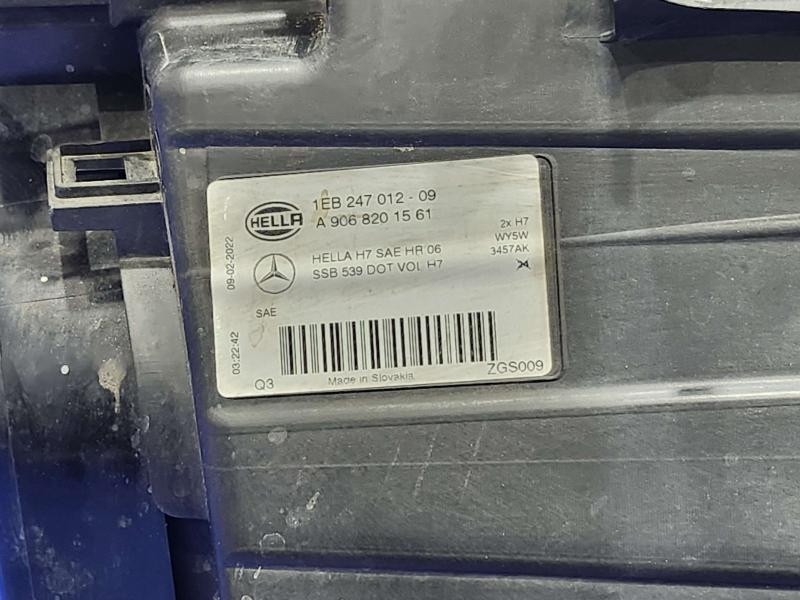 2012 Mercedes Sprinter Headlamp Assembly