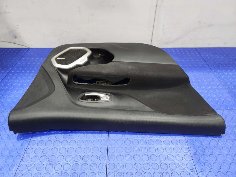2020 Jeep Renegade Front Door Trim Panel
