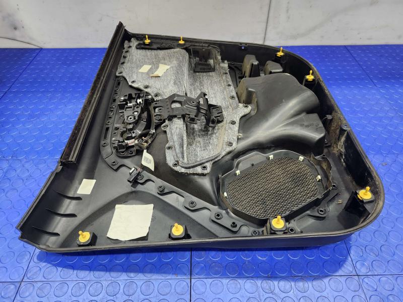 2020 Jeep Renegade Front Door Trim Panel