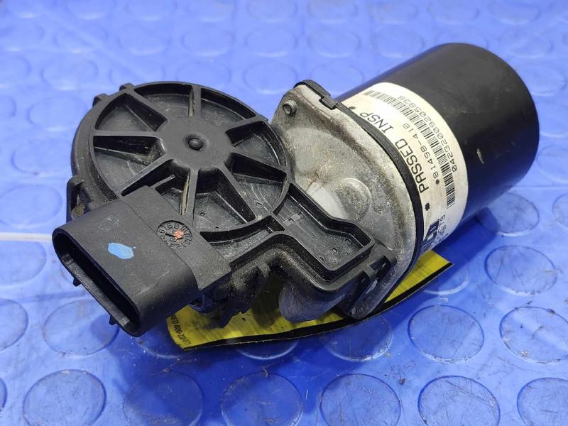 2009-2015 Dodge Ram 1500 Windshield Wiper Motor Genuine OEM 68050422AC