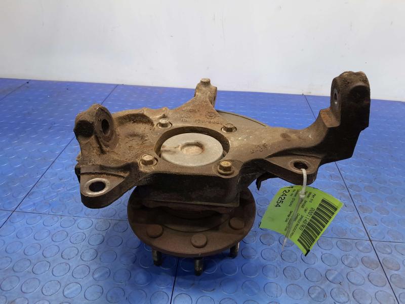 2007 GMC Savana 2500 Spindle Knuckle Front