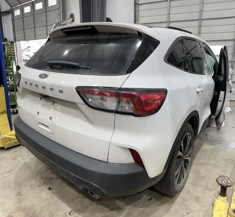 2021 Ford Escape Center Pillar