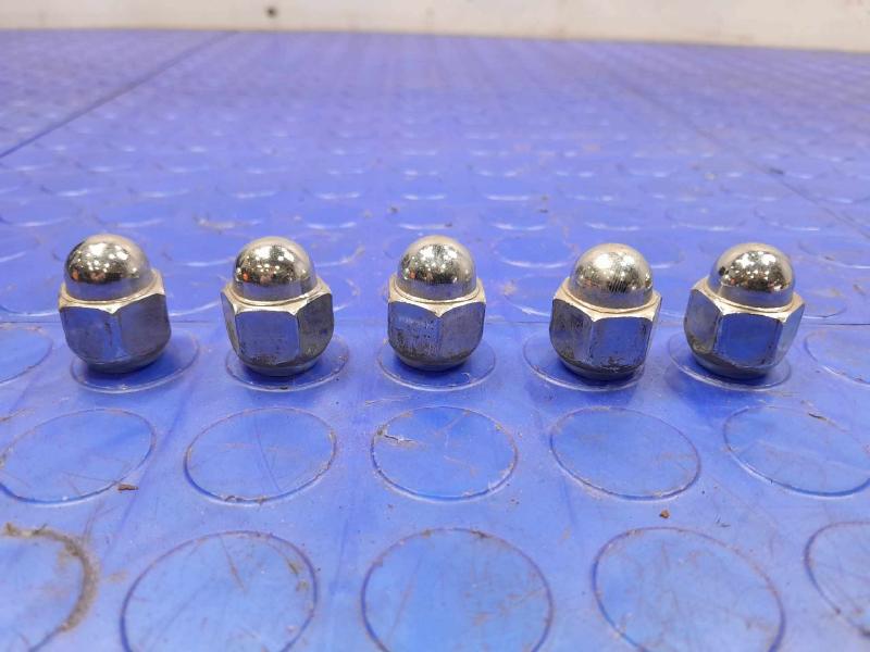 2021 Subaru Legacy Lug Nuts