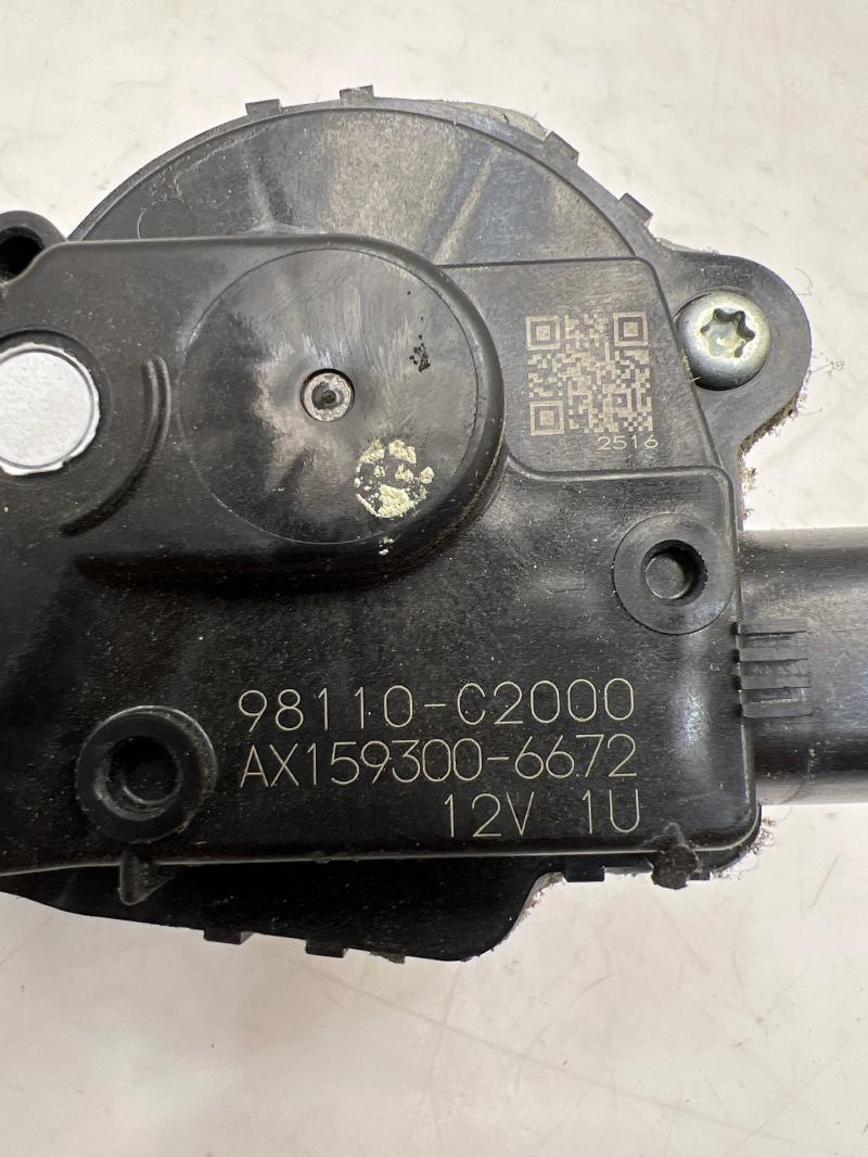2015 2016 2017 Hyundai Sonata Wiper Motor OEM 98110C2000