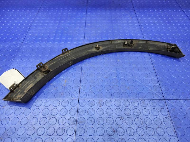2020 Ford Transit 250 Wheel Opening Moulding