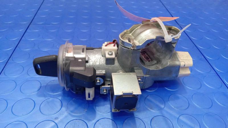 2011 Subaru Forester Ignition Switch(W/O Cyl& Key)