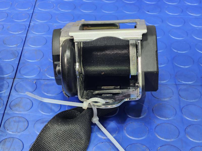 2006 Mercedes CLS-Class Front Seat Belt