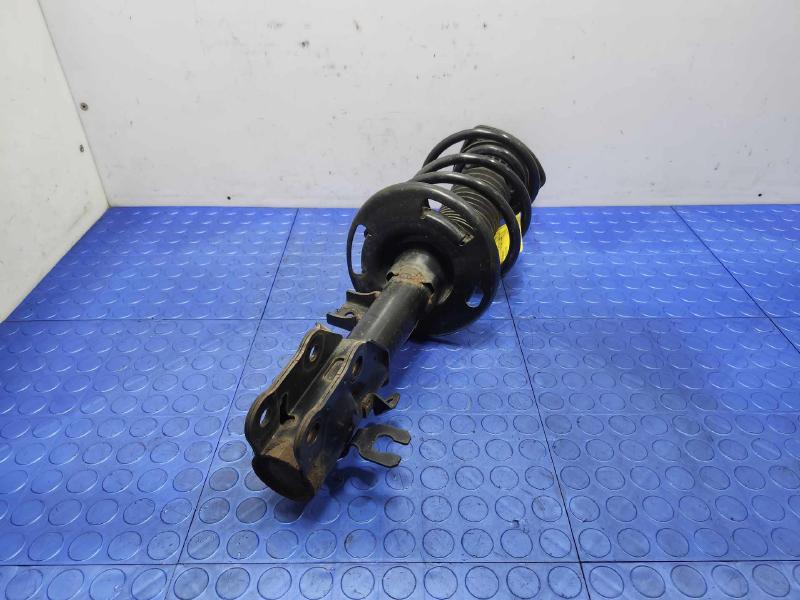 2017 Mazda Mazda3 Strut Assembly