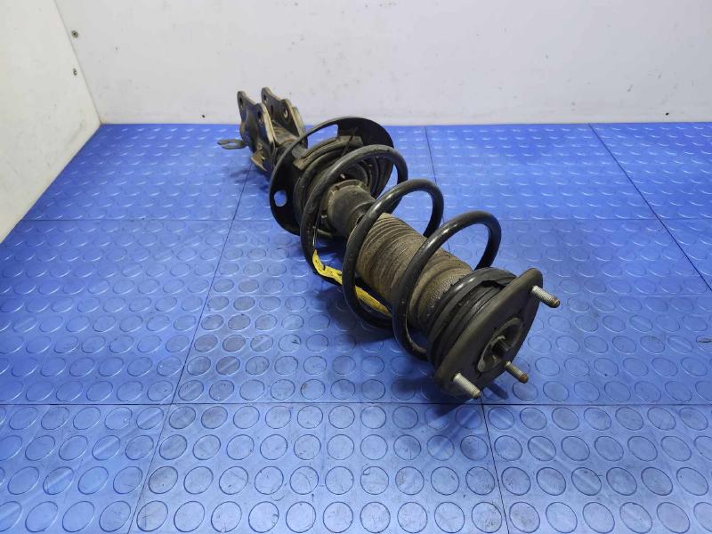 2017 Mazda Mazda3 Strut Assembly