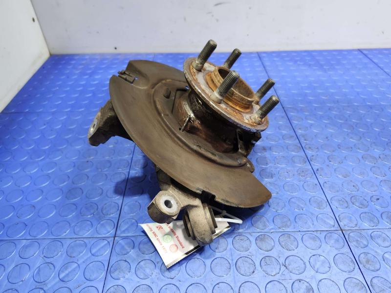 2010 Dodge Challenger Rear Knuckle/Stub Axle