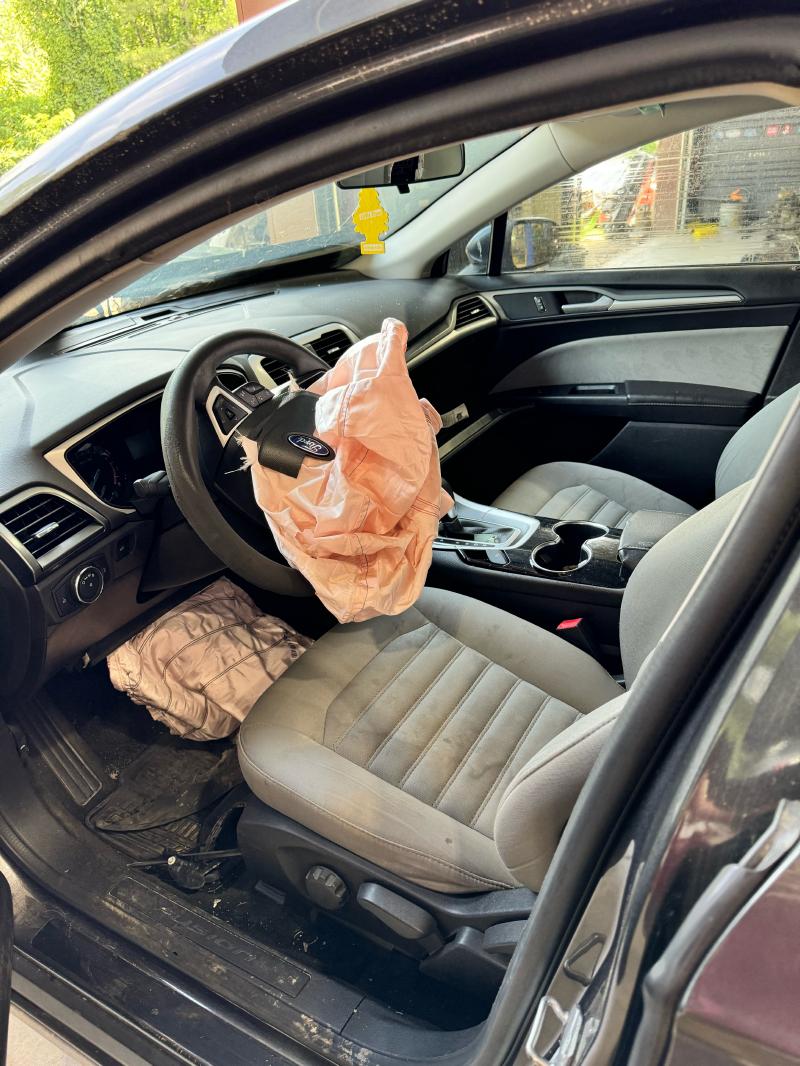 2015 Ford Fusion Center Pillar