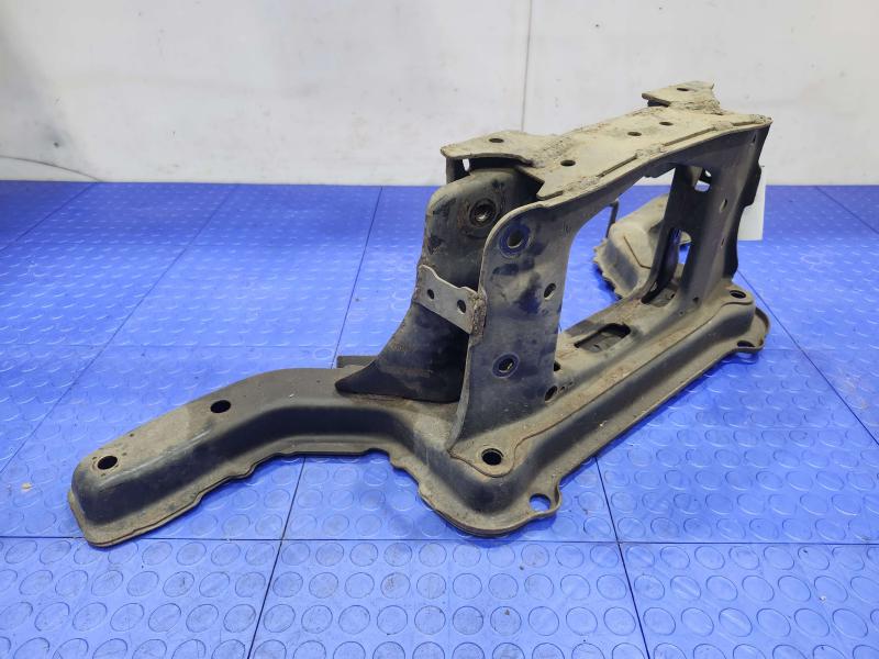 2012 Ford Escape Crossmember/Cradle/Undercarria