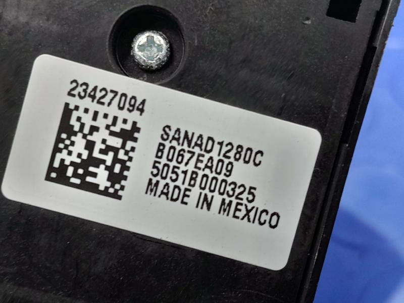 2015 Chevrolet Tahoe Door Switch Front