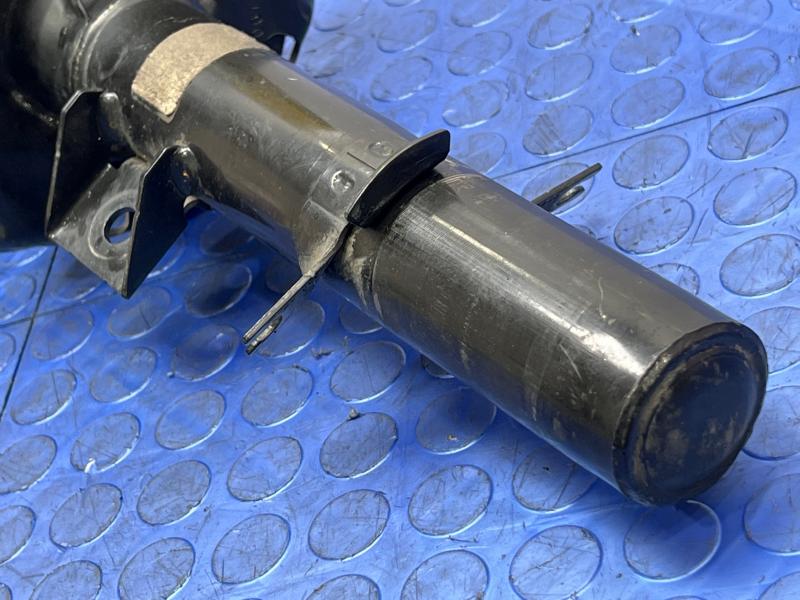 2020 Nissan Altima Strut Assembly