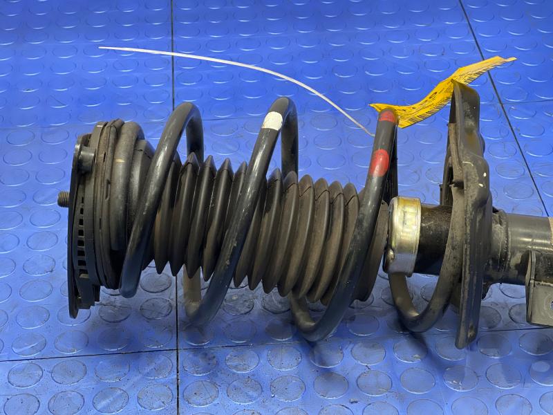 2020 Nissan Altima Strut Assembly