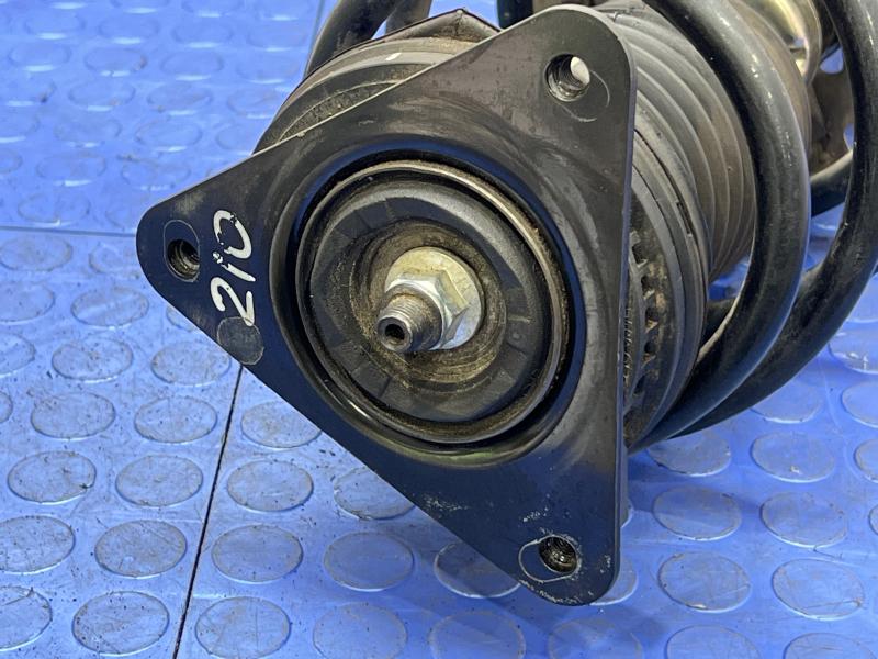 2020 Nissan Altima Strut Assembly