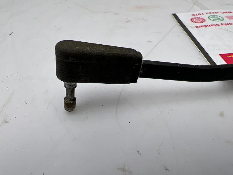 1988 - 1996 Ford F150 Wiper Arm Front *Pin Type ONLY* OEM E7TZ17526B