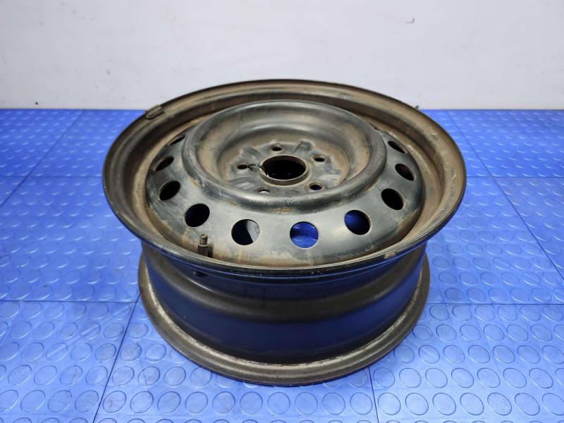 2002 Toyota Camry Wheel