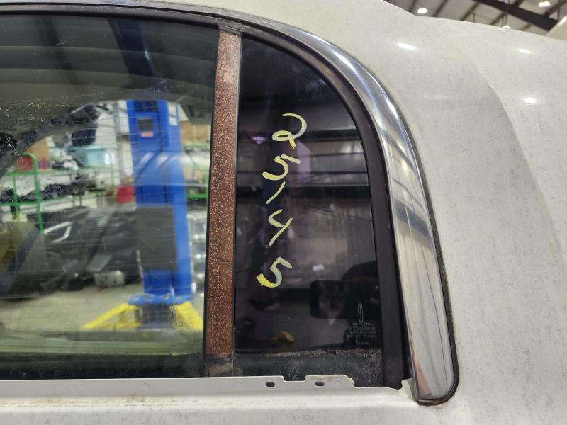2003 Lincoln Town Car Rear Vent Glass/Window