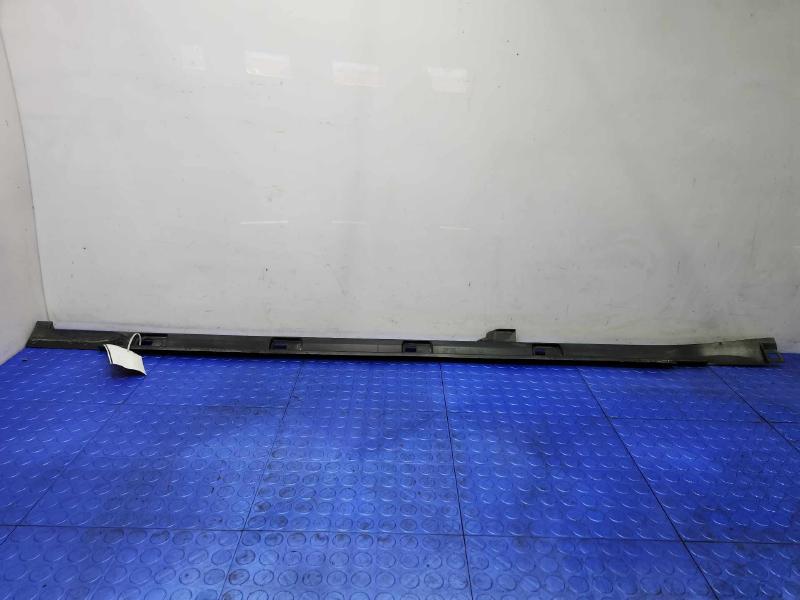 2015 Subaru Forester Rocker Moulding