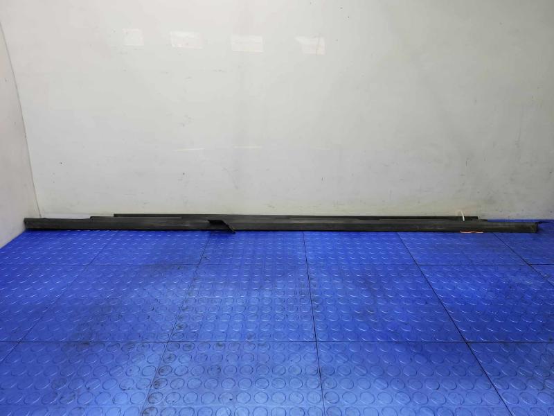2015 Subaru Forester Rocker Moulding