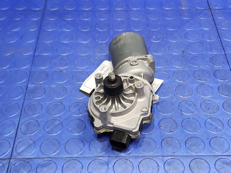 2013 Toyota Prius Wiper Motor Front