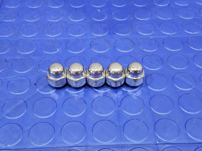 2025 Kia K4 Lug Nuts