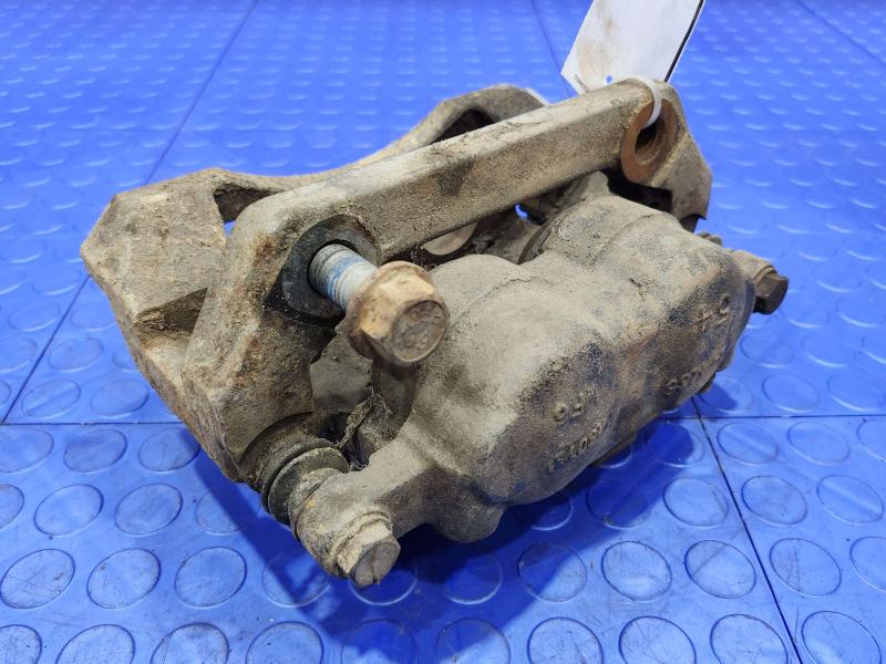 2005 Ford F-350 Super Duty Caliper