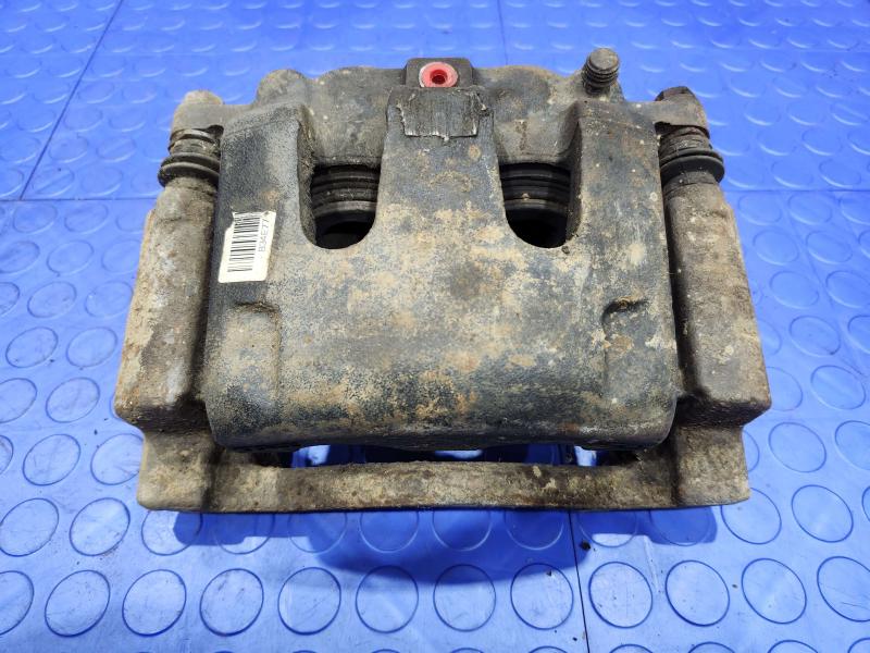 2005 Ford F-350 Super Duty Caliper