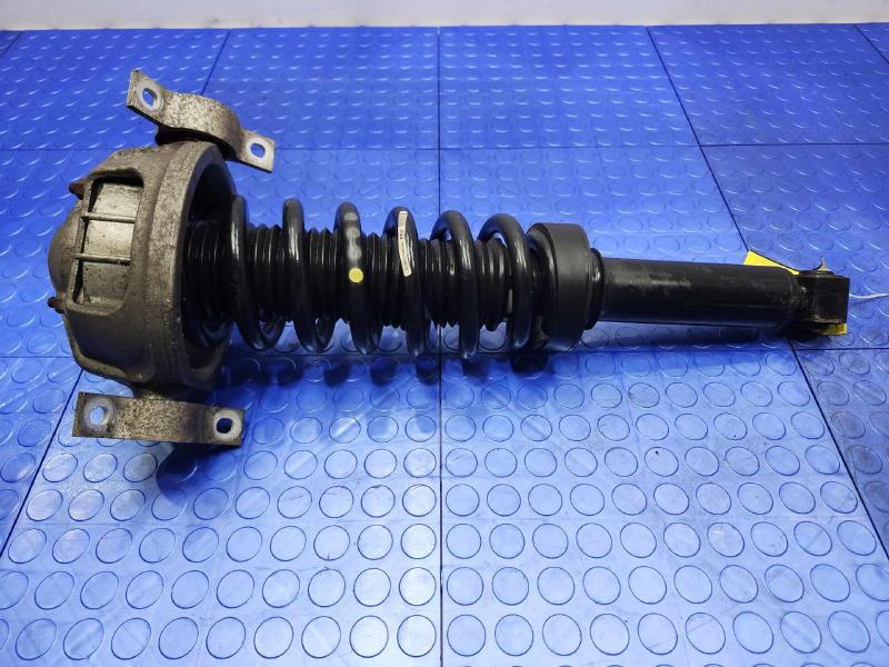 2015 Audi Q7 Strut Assembly