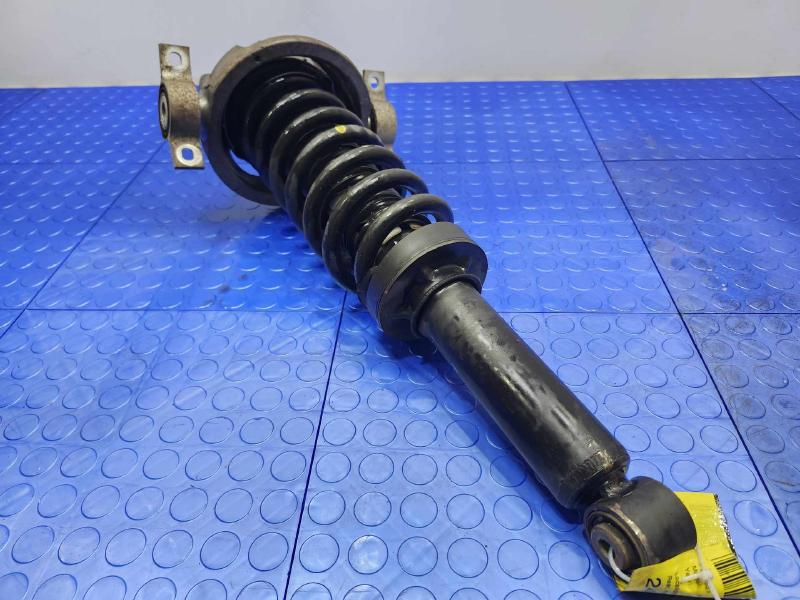 2015 Audi Q7 Strut Assembly