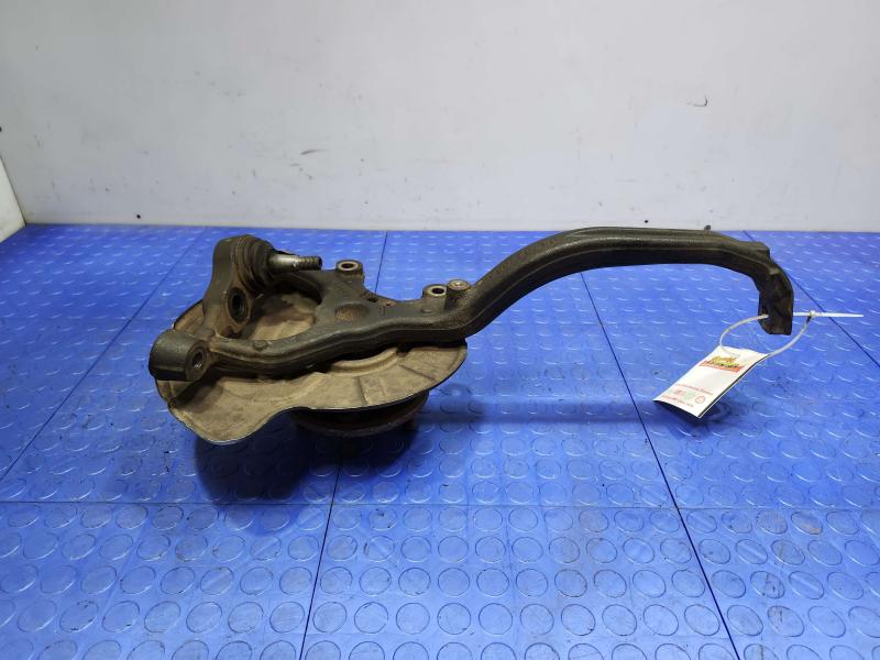 2010 Dodge Challenger Spindle Knuckle Front