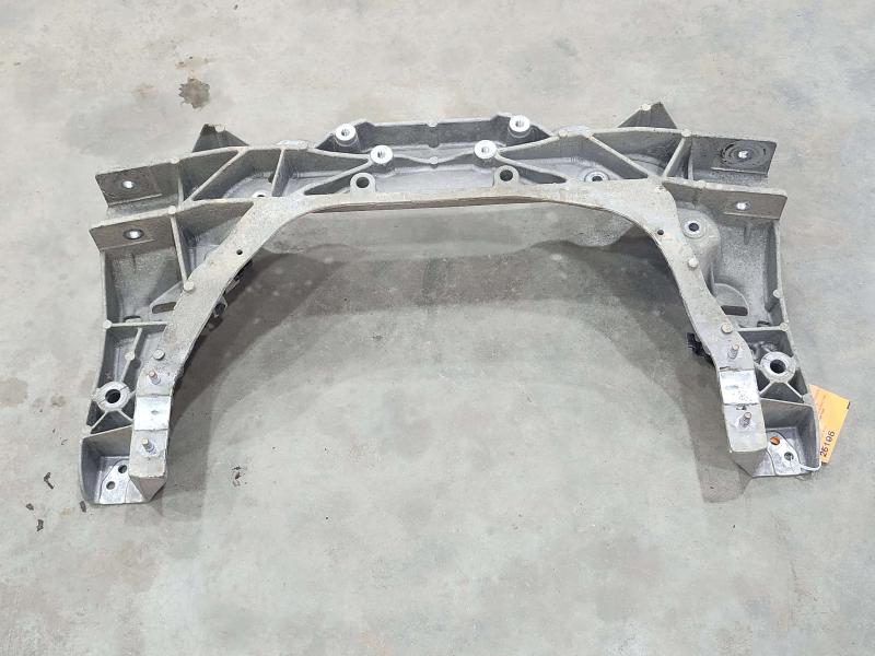 2013 Infiniti FX35 Crossmember/Cradle/Undercarria
