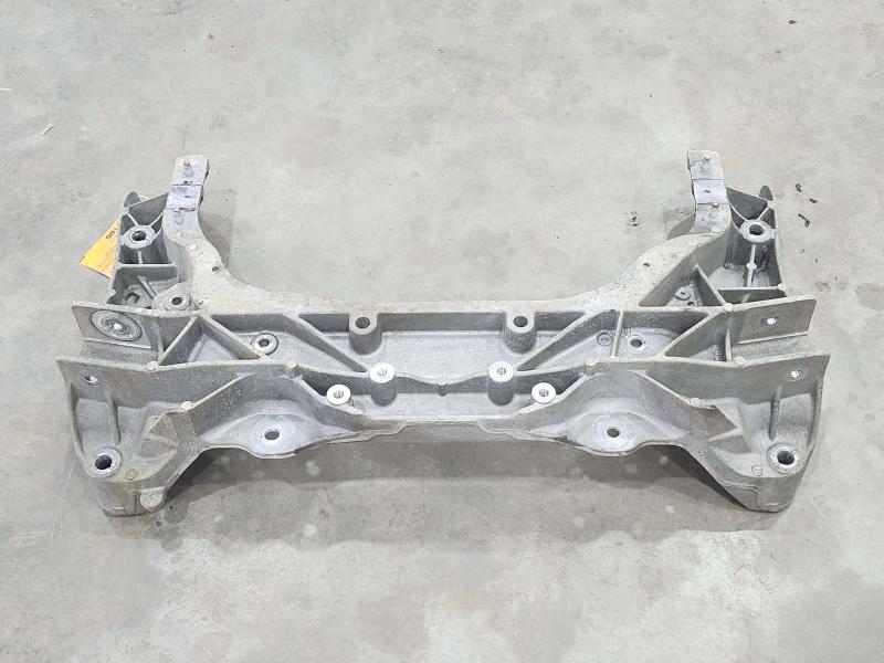 2013 Infiniti FX35 Crossmember/Cradle/Undercarria