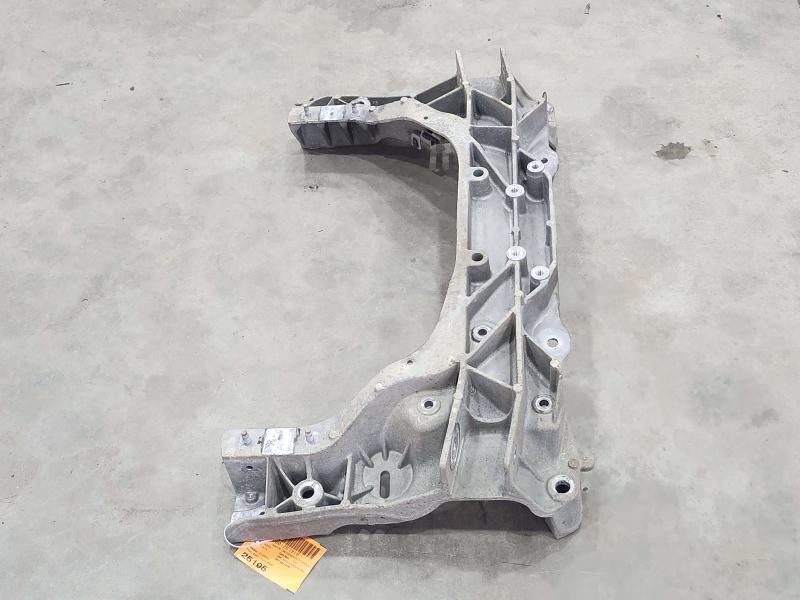 2013 Infiniti FX35 Crossmember/Cradle/Undercarria
