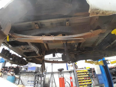 2011 Ford F-250 Super Duty Leaf Spring Rear
