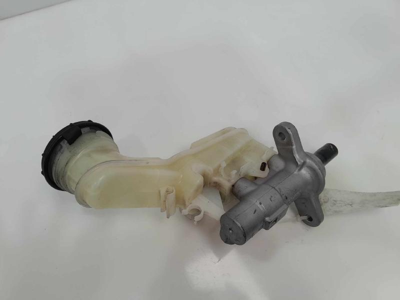 2015 Honda Fit Master Cylinder