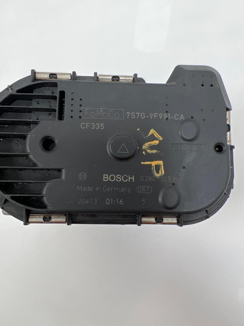 2013 Ford Escape Throttle Body/Valve Assy