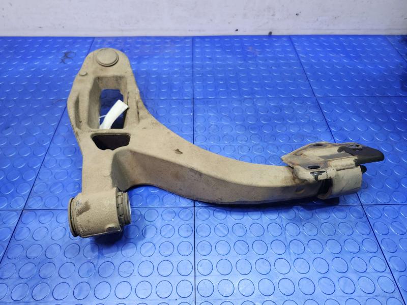 2003 Lincoln Town Car Lower Control Arm Front